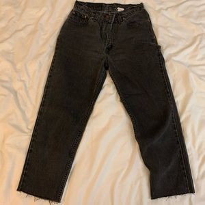 Levi’s Tapered Jeans- grey